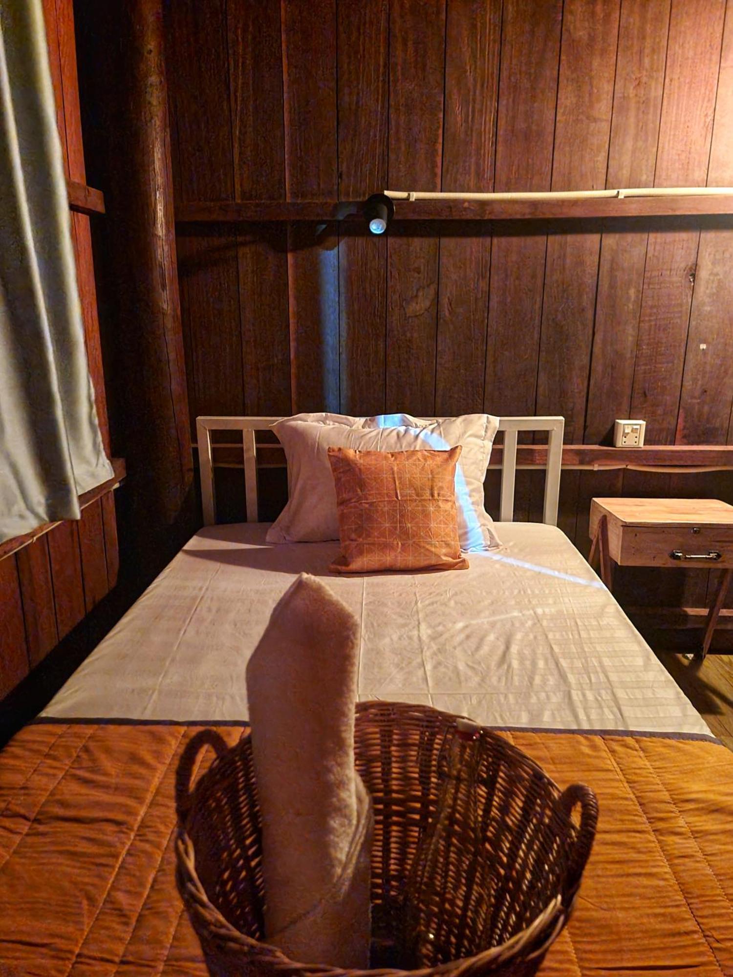 Discover Kratie Homesetay Экстерьер фото
